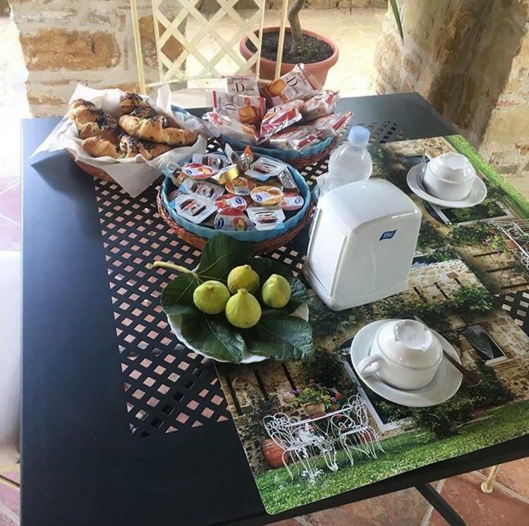 מלון Castel San Lorenzo La Ginestra מראה חיצוני תמונה